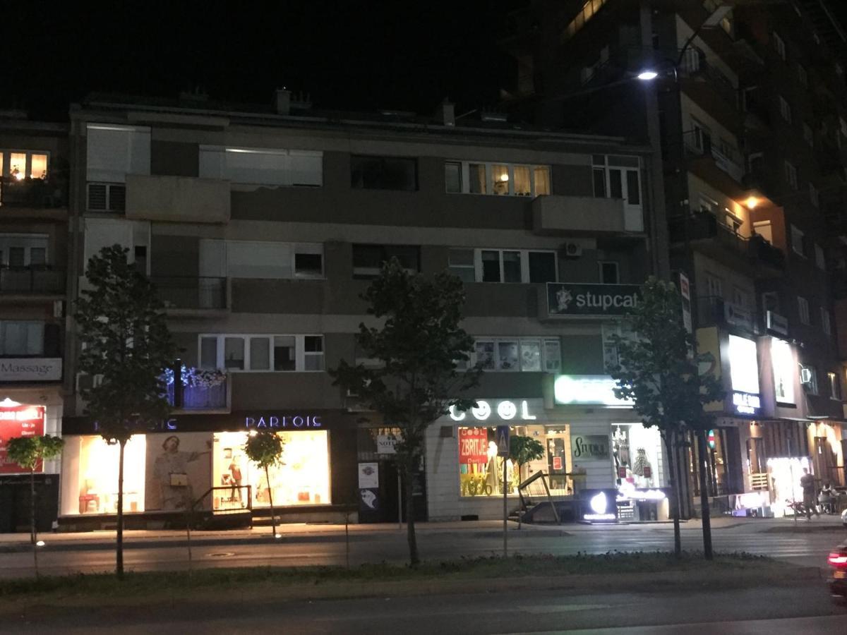 Central Apartment Prishtinë Exterior photo